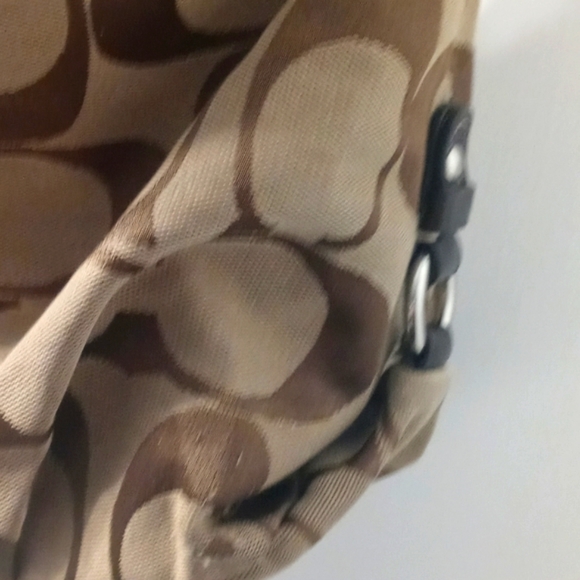 Coach purse - Picture 3 of 10